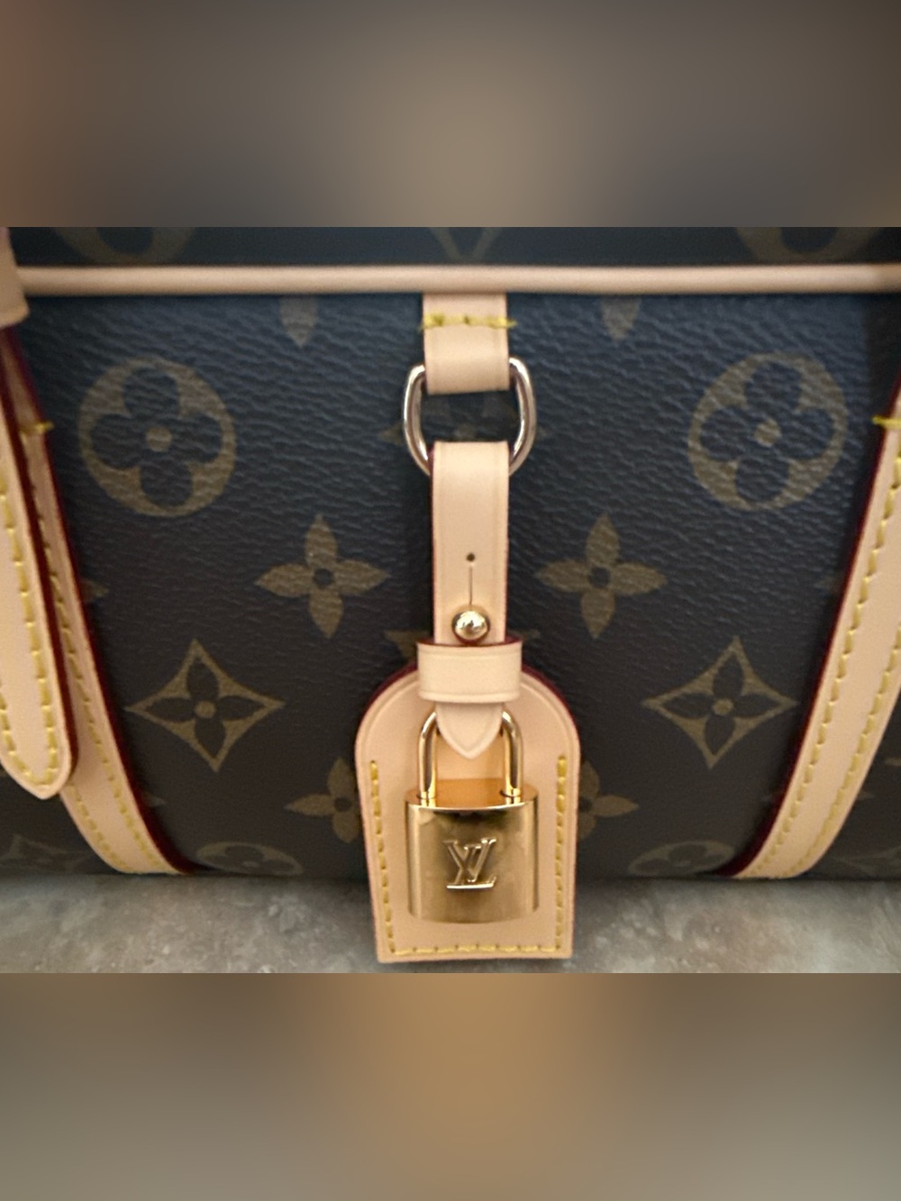 CHEAP Louis Vuitton LAST SEASONS Monogram Shoulder Bag “Hang on” - Picture 6 of 10